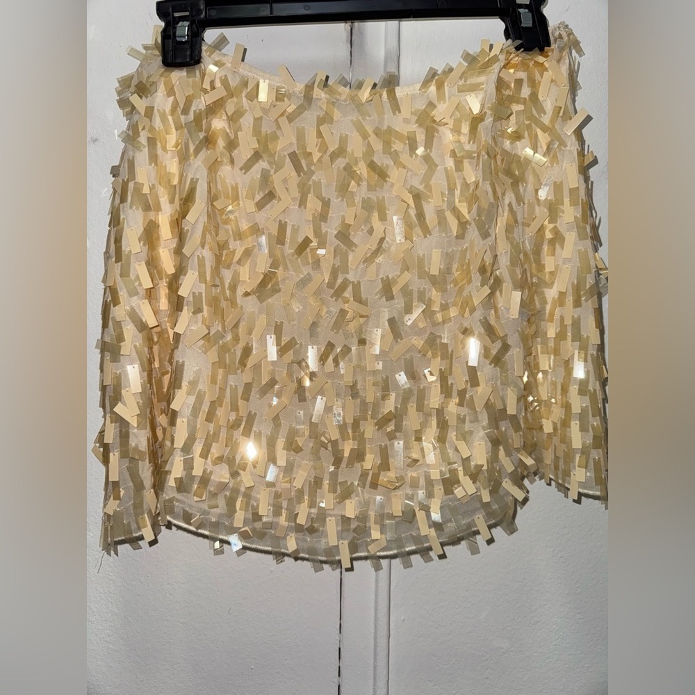 BCBGMaxAzria Eurosummer sequin sheer mini skirt size 4 cream/yellow mermaidcore